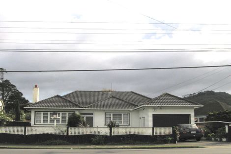 Photo of property in 2/945 High Street, Avalon, Lower Hutt, 5011