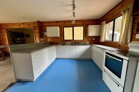 Photo of property in 4589 Karamea Highway, Karamea, 7893