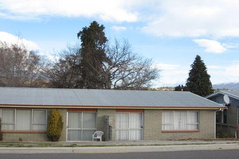 Photo of property in 16a Royal Terrace, Alexandra, 9320