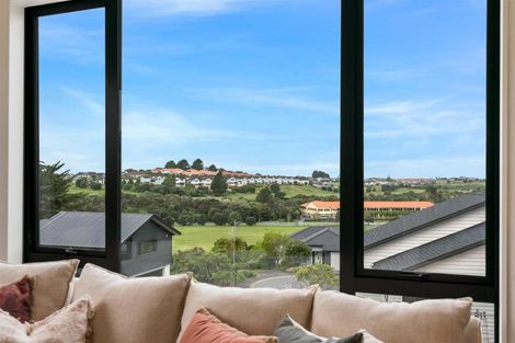 Photo of property in 22 Bella Vista Drive, Gulf Harbour, Whangaparaoa, 0930