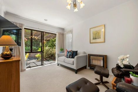 Photo of property in 29 Hinau Street, Woburn, Lower Hutt, 5011