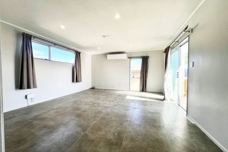 Photo of property in 2/30 Coombe Avenue, Otara, Auckland, 2023