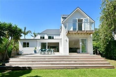 Photo of property in 20 Glamis Avenue, Manly, Whangaparaoa, 0930