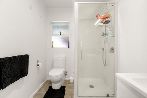 Photo of property in 86 Shakespeare Street, Leamington, Cambridge, 3432