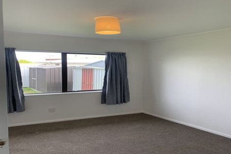 Photo of property in 2 Peary Place, Flaxmere, Hastings, 4120