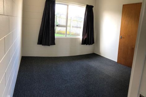 Photo of property in 2/21a Landscape Road, Papatoetoe, Auckland, 2025