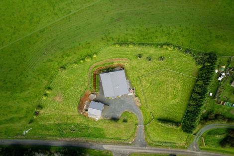 Photo of property in 28 Wrights Road, Raglan, 3295