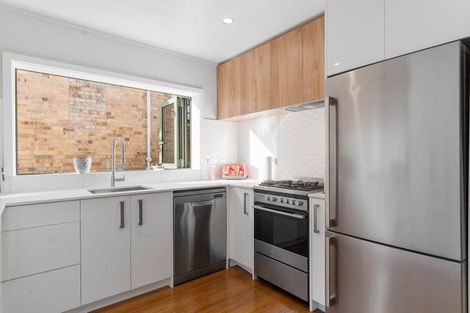 Photo of property in 3 Exler Place, Avondale, Auckland, 0600