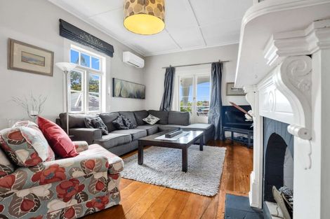 Photo of property in 97 Queen Street, Waiuku, 2123