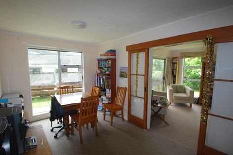 Photo of property in 65 Hathaway Avenue, Karori, Wellington, 6012