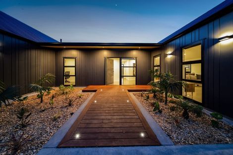 Photo of property in 22 Larlin Drive, Hawera, 4675