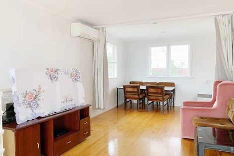 Photo of property in 108 Hepburn Road, Glendene, Auckland, 0602