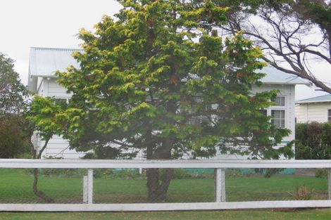 Photo of property in 12 Randwick Crescent, Moera, Lower Hutt, 5010