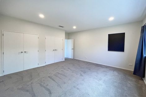 Photo of property in 12a Thomas Avenue, Te Atatu Peninsula, Auckland, 0610