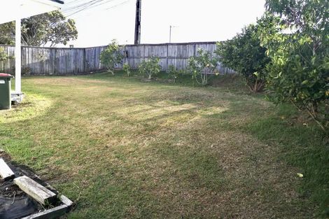 Photo of property in 2/134 Forrest Road, Milford, Auckland, 0620