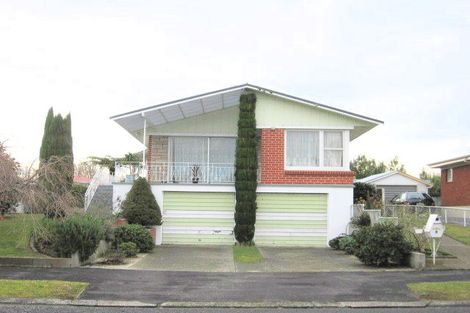 Photo of property in 5 Roseburg Street, Fairfield, Hamilton, 3214