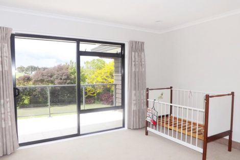 Photo of property in 8 Clifford Close, Levin, 5510