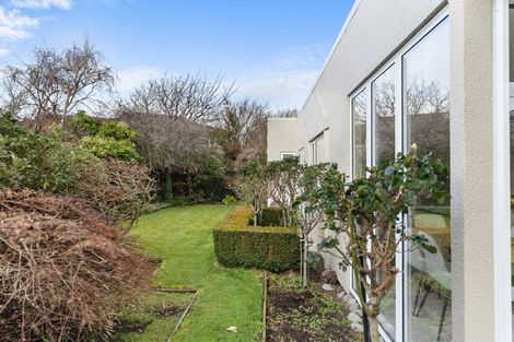 Photo of property in 5 Priorsford Court, Avonhead, Christchurch, 8042