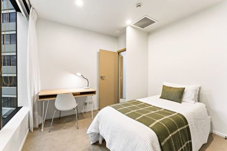 Photo of property in 9d/2 Saint Martins Lane, Grafton, Auckland, 1010