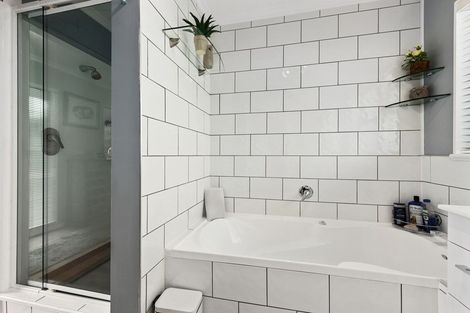 Photo of property in 357 Fergusson Drive, Heretaunga, Upper Hutt, 5018