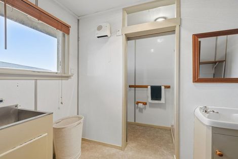 Photo of property in 1 Braemar Street, Kew, Invercargill, 9812