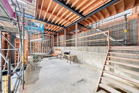 Photo of property in 101 Cannon Hill Crescent, Mount Pleasant, Christchurch, 8081