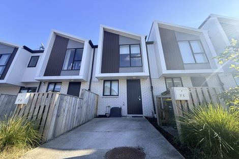 Photo of property in 71 Waipuhinui Way, Wiri, Auckland, 2104