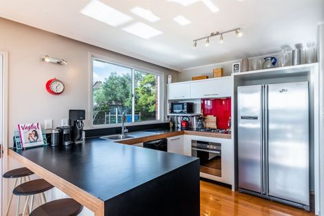 Photo of property in 1/9 Kawerau Avenue, Devonport, Auckland, 0624