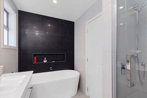 Photo of property in 66a Arran Road, Browns Bay, Auckland, 0630