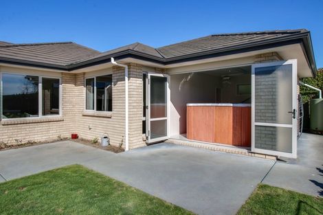 Photo of property in 302 Nottingley Road, Frimley, Hastings, 4120