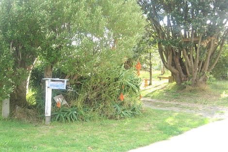 Photo of property in 11 Haumia Street, Paekakariki, 5034