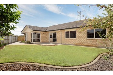 Photo of property in 19 Popata Close, Papamoa Beach, Papamoa, 3118