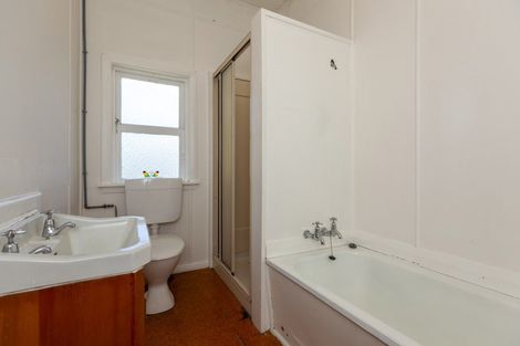 Photo of property in 4 Mckay Street, Paraparaumu Beach, Paraparaumu, 5032