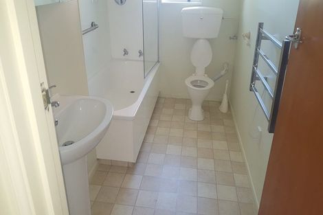 Photo of property in 2/110 Caledonian Road, St Albans, Christchurch, 8014