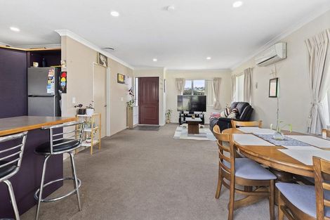 Photo of property in 1 Pohutukawa Grove, Titahi Bay, Porirua, 5022