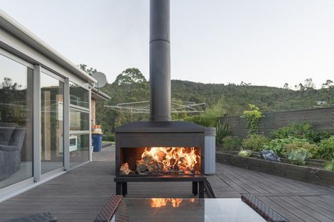 Photo of property in 50b Paul Road, Whenuakite, Whitianga, 3591