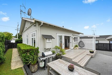 Photo of property in 9 Rata Street, Maeroa, Hamilton, 3200