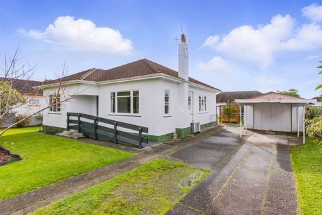 Photo of property in 18 Hannan Street, Levin, 5510