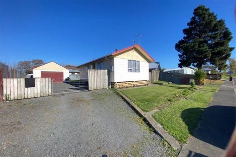 Photo of property in 353 Flaxmere Avenue, Flaxmere, Hastings, 4120