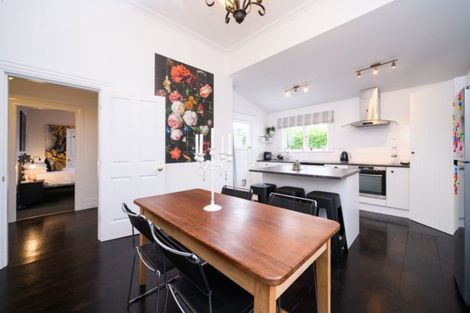 Photo of property in 11 Limbrick Street, Terrace End, Palmerston North, 4410
