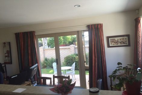 Photo of property in 63 Bevington Street, Avonhead, Christchurch, 8042