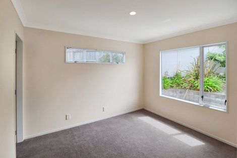 Photo of property in 7 The Topdeck, Whitby, Porirua, 5024