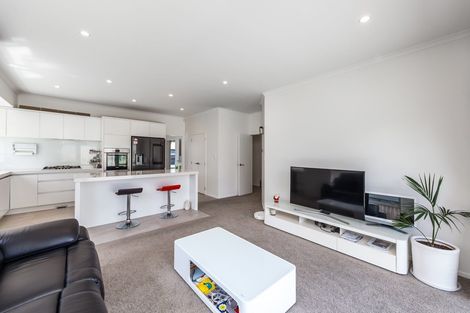 Photo of property in 81 Colonial Drive, Silverdale, 0932