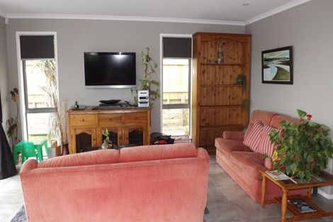 Photo of property in 5 Ballintoy Park Drive, Welcome Bay, Tauranga, 3175