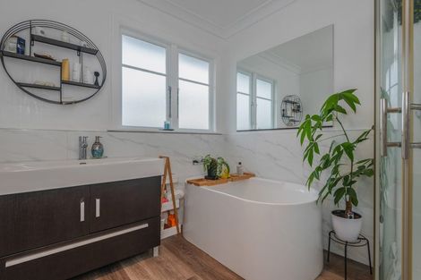 Photo of property in 29 Birmingham Street, Takaro, Palmerston North, 4412