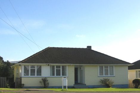 Photo of property in 13 Castor Crescent, Cannons Creek, Porirua, 5024