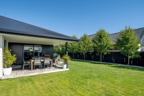 Photo of property in 102 Oakley Avenue, Springlands, Blenheim, 7201