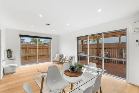 Photo of property in 6 Westburn Terrace, Burnside, Christchurch, 8041