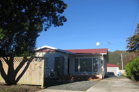 Photo of property in 1/68 Cambridge Terrace, Waterloo, Lower Hutt, 5011