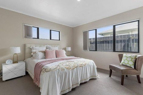 Photo of property in 1/25 Oratu Place, Manurewa, Auckland, 2102